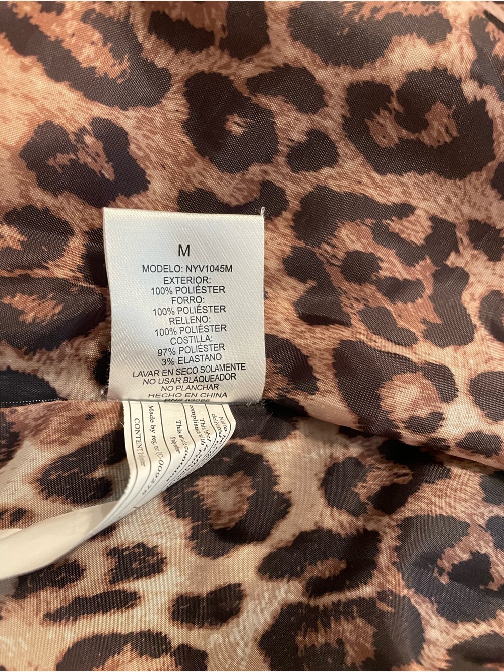 Cavalini Black Quilted Puffer Vest with Leopard Print Lining - Picture 4 of 10